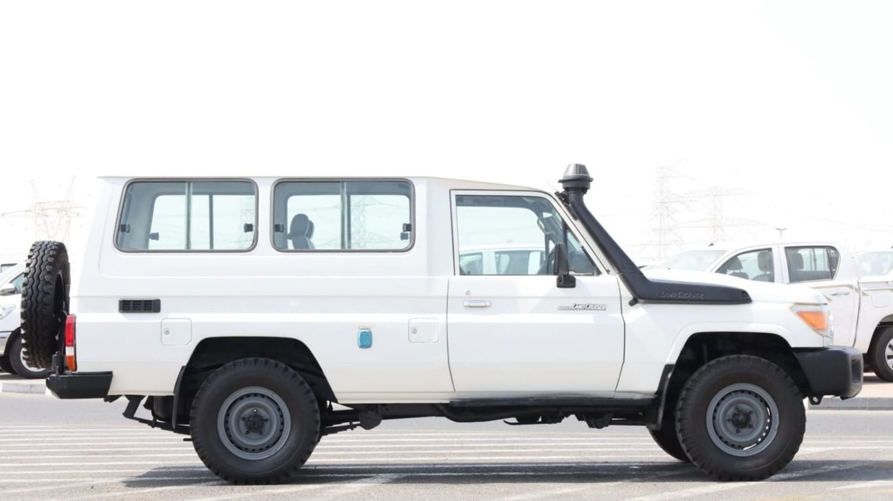 تويوتا لاند كروزر Toyota Landcruiser LC78.  2018 RHD diesel engine