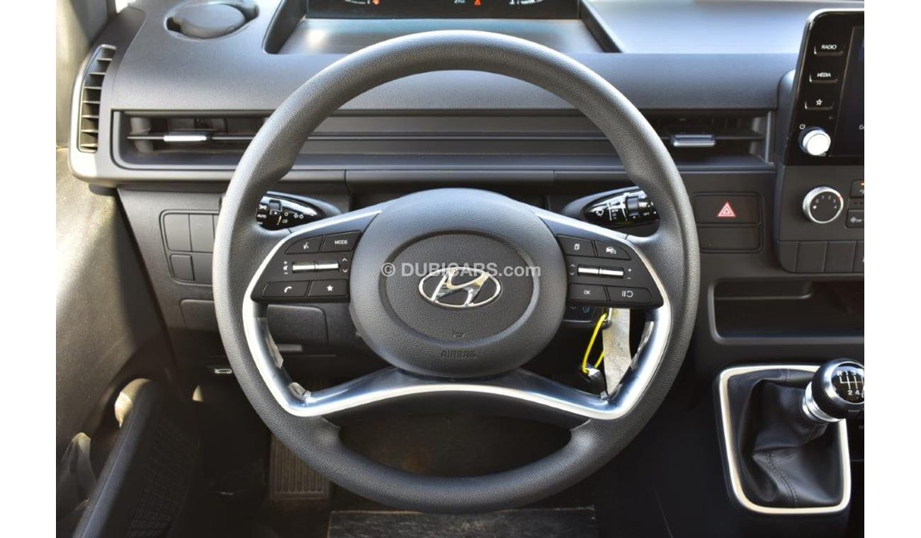 New Hyundai Staria 2.2L CRDI 11 Seat FWD Manual Transmission 2022 for