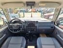 Toyota Land Cruiser Pick Up LC79 / DOUBLE CABIN / 4.2L V6 DIESEL / M/T / MID OPTION (CODE# 69033)