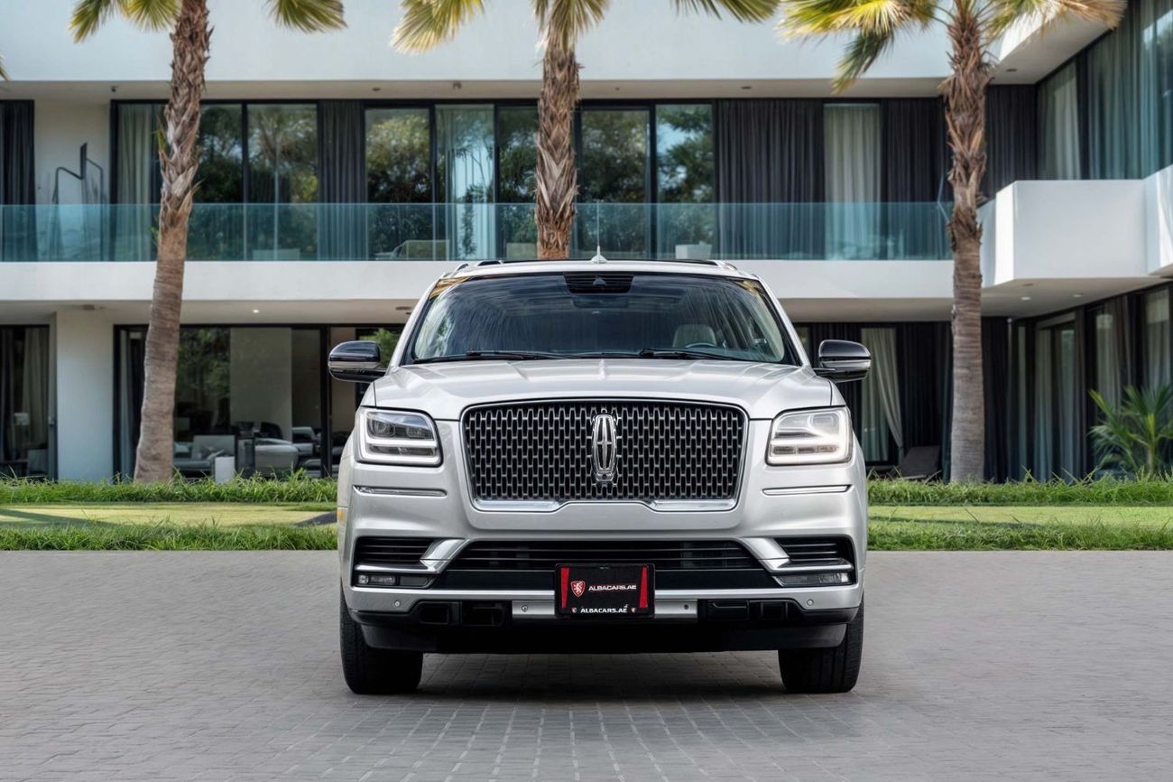 Lincoln Navigator Retractable Running Boards | 2,448 P.M  | 0% Downpayment | Pristine!