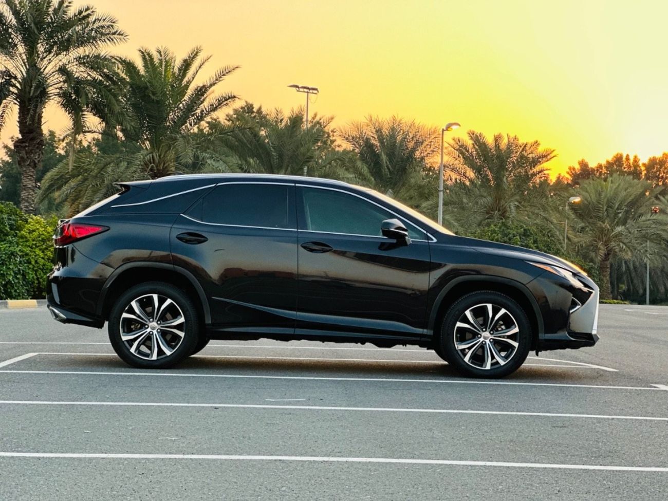 Lexus RX350 L Premier LEXUS RX350 MODEL 2017 VERY CLEAN CAR