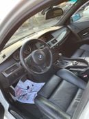 بي أم دبليو 525i STD
