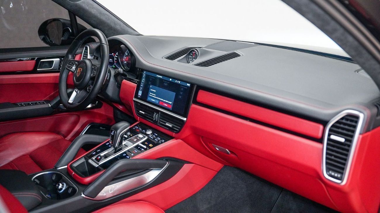 Porsche Cayenne Turbo 4.0L (550 HP) | AED 4,547 PM | Up to 3 Years Warranty |