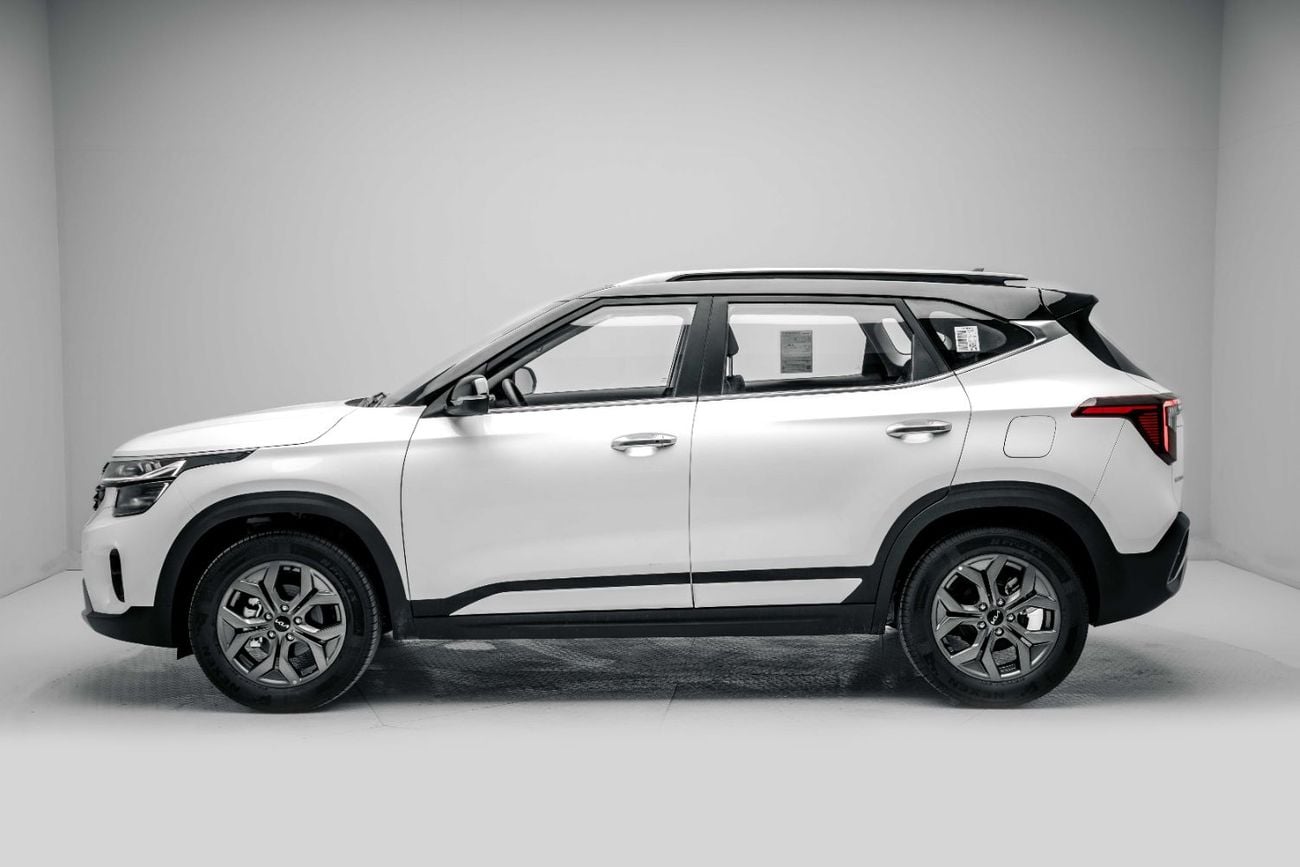 Kia Seltos Luxury 1.5L - White Inside Black | Export Only