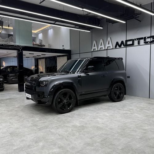 Land Rover Defender 90 X P525 V8 | 5.0L Supercharged | European Specs | 3 Years Warranty & Service | Carpathian Grey