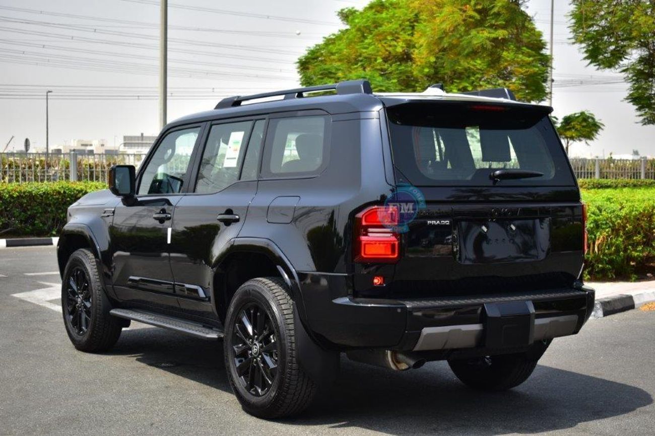 تويوتا برادو Luxury 2.4L Petrol 7 Seat Automatic