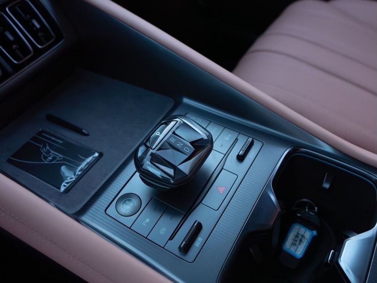 BYD Song L 2024 BYD SONG L EXCELLENT - GREY inside RED | Export Only