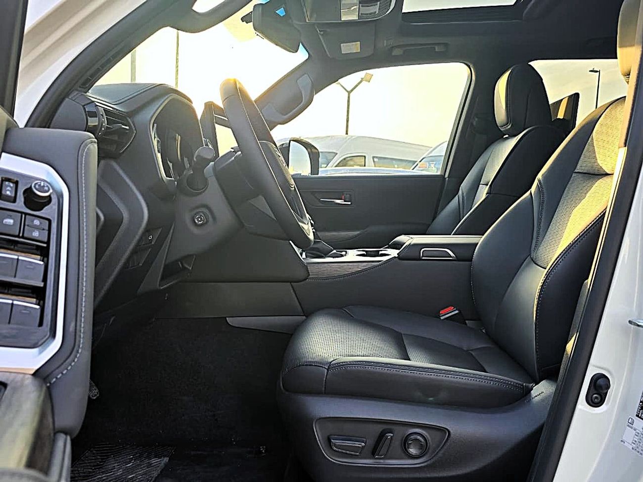 تويوتا لاند كروزر VX 3.5L