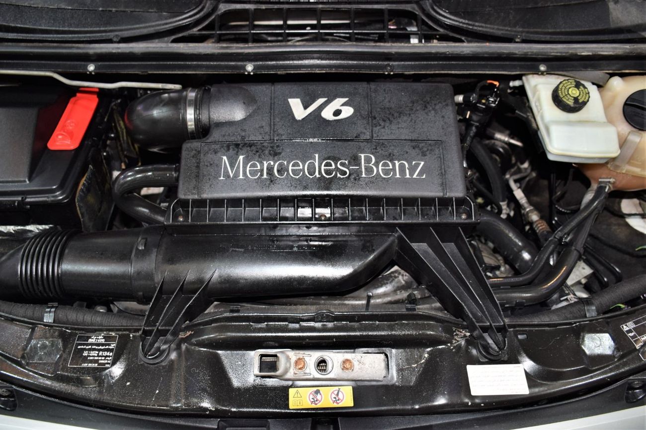 مرسيدس بنز فيانو EXCELLENT DEAL for our Mercedes Benz Viano 3.5L ( 2015 Model! ) in White Color! GCC Specs