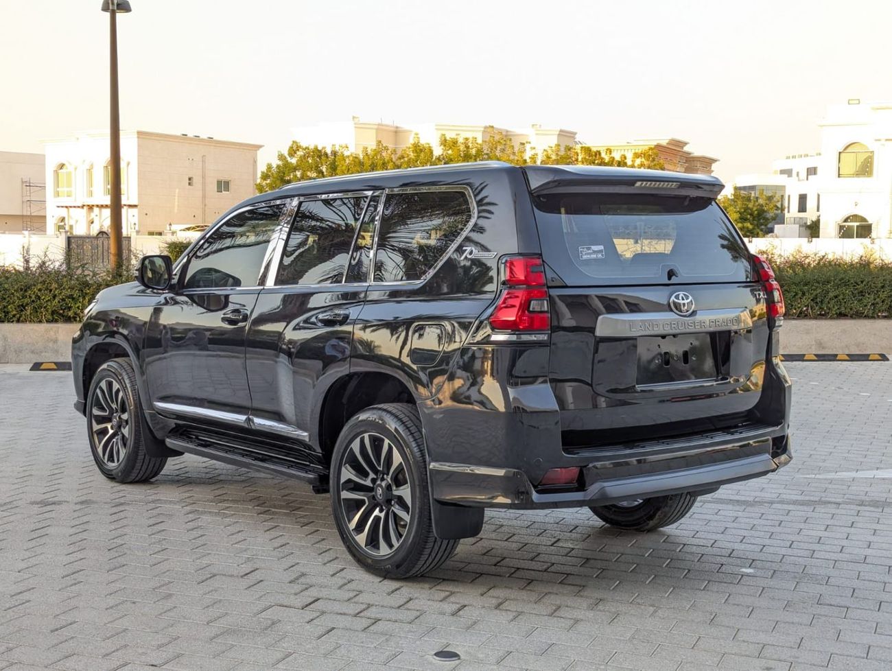 Toyota Prado Toyota Prado 2019 Black colour LHD Gcc specs 4x4