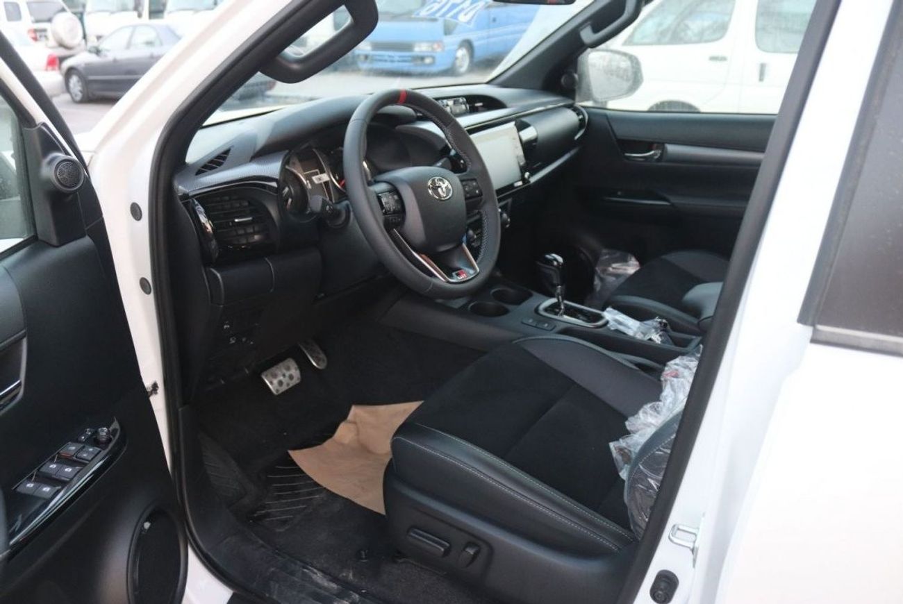 Toyota Hilux GR 4.0, KEYLESS ENTRY, PUSH START, MONITOR, 360 CAMERA, ALLOY WHEELS, MODEL 2025 FOR EXPORT