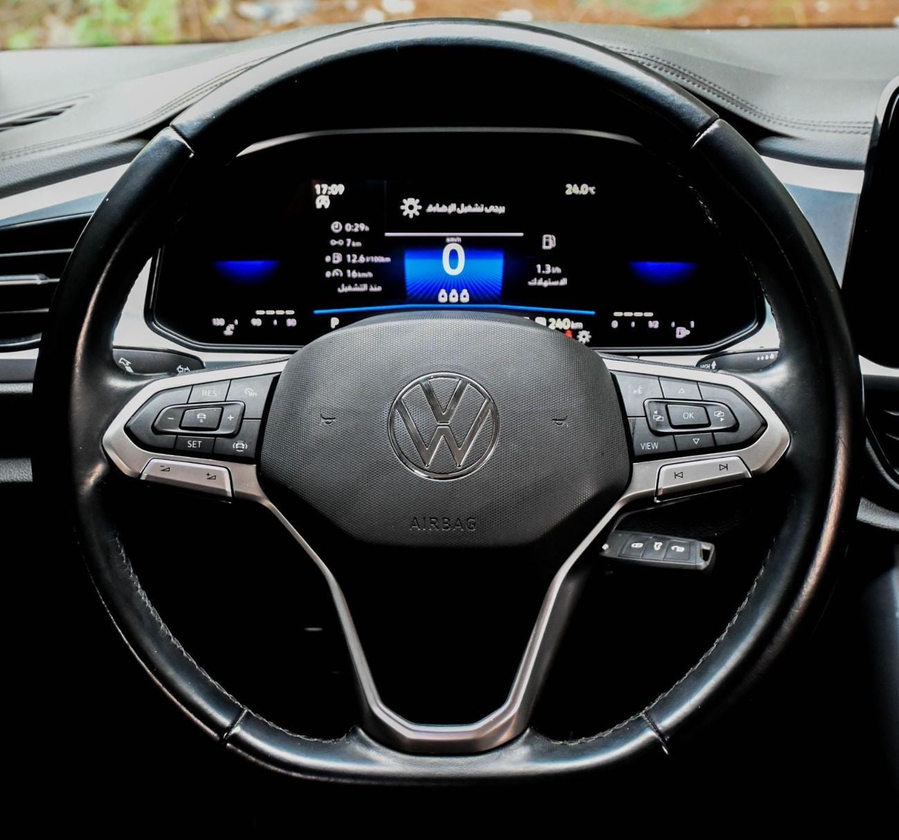 Volkswagen T ROC Life 1.4L VOLKSWAGEN T ROC 2023 1.4L GCC   accident-free Excellent Condition 1019 AED Monthly