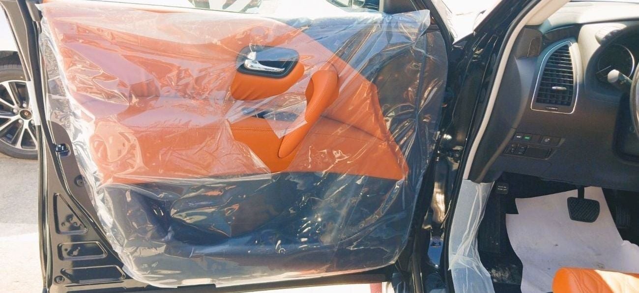 Nissan Patrol Nissan Patrol Platinum 5.6L Petrol V8 2024YM