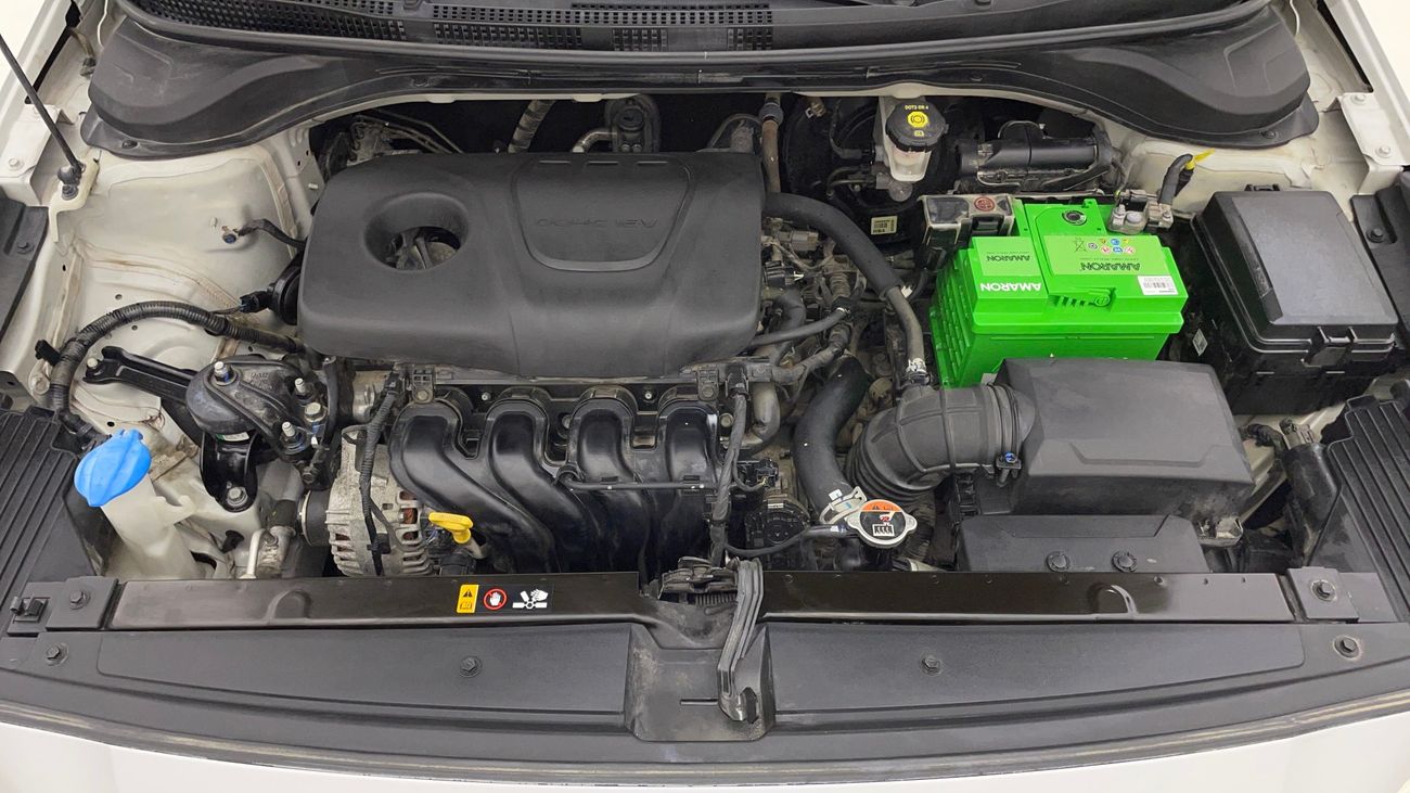 هيونداي أكسنت GL 1.6 | بدون دفعة مقدمة | اختبار القيادة في المنزل