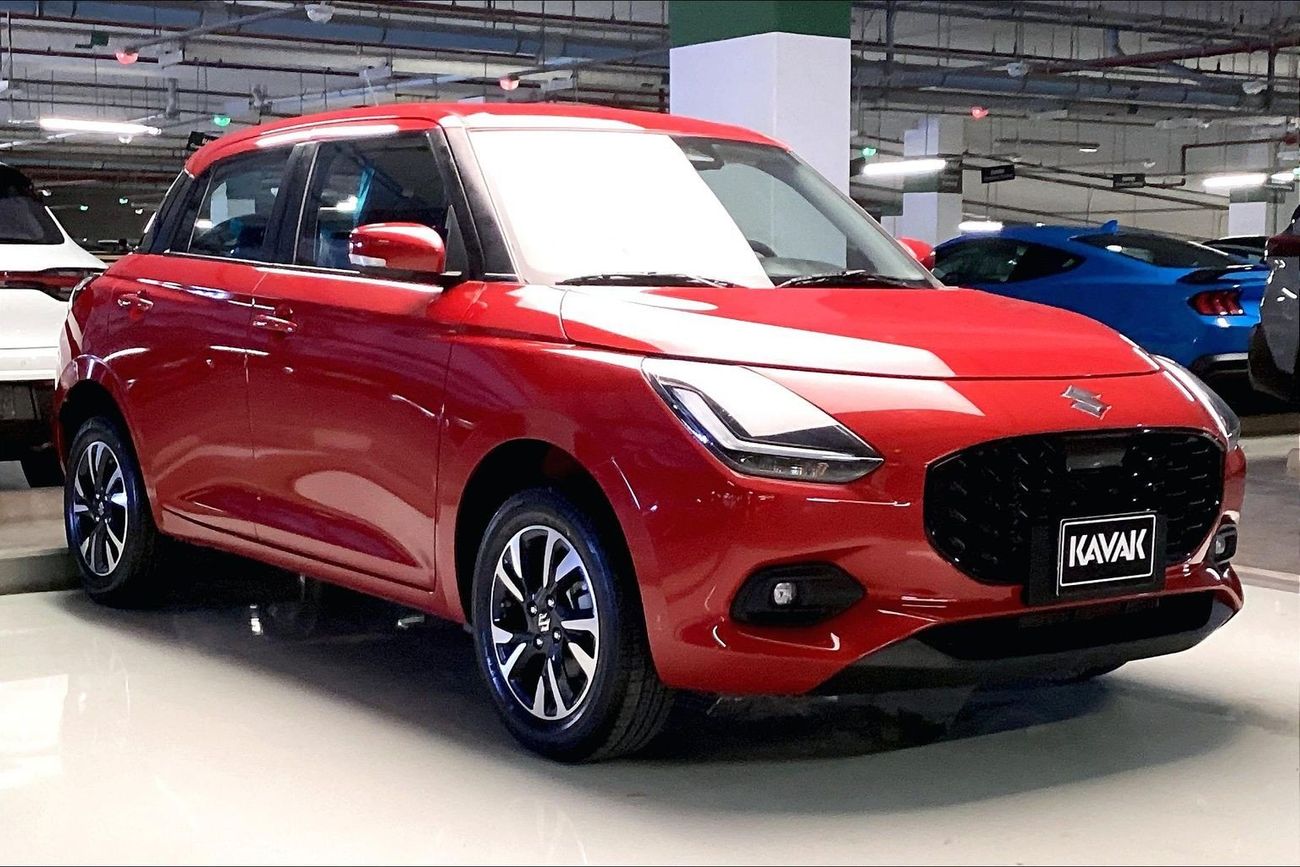 سوزوكي سويفت GLX | National Day Celebration | شامل الضمان | 0 ﺪﻔﻋﺓ ﺃﻮﻟﻯ