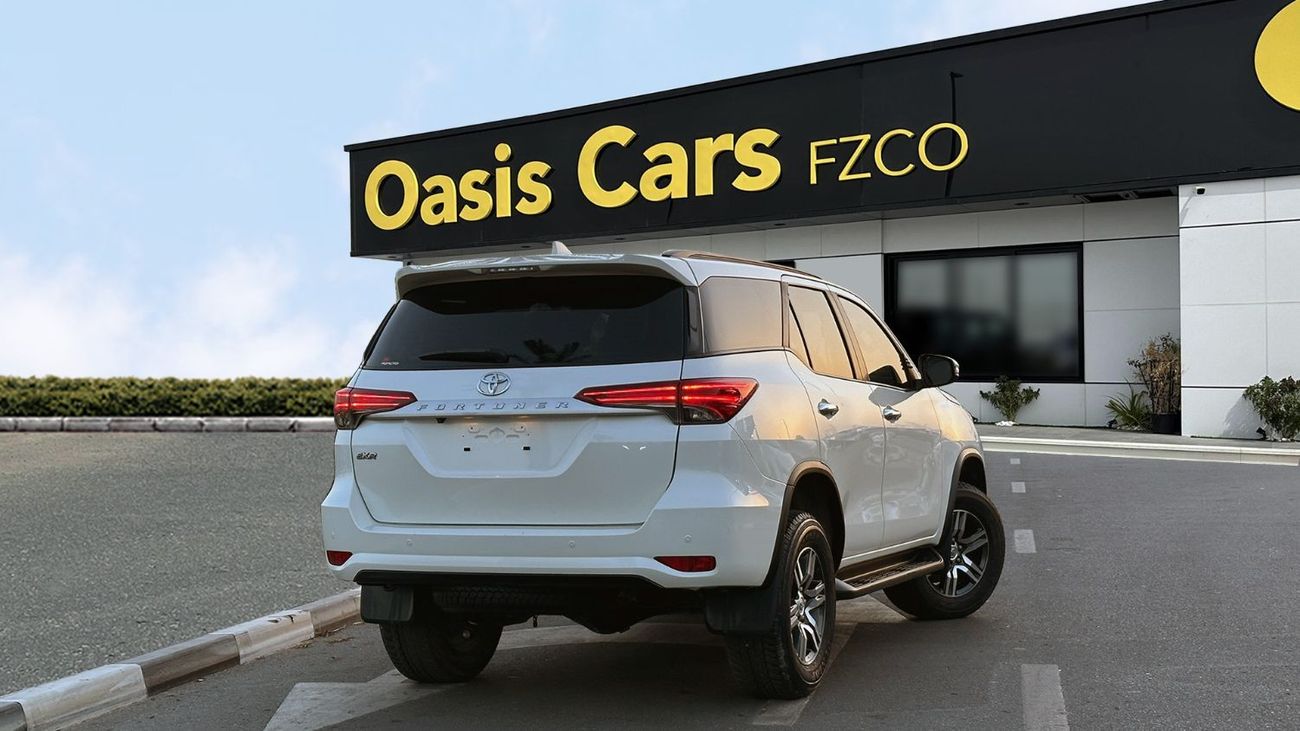 تويوتا فورتونر EXR