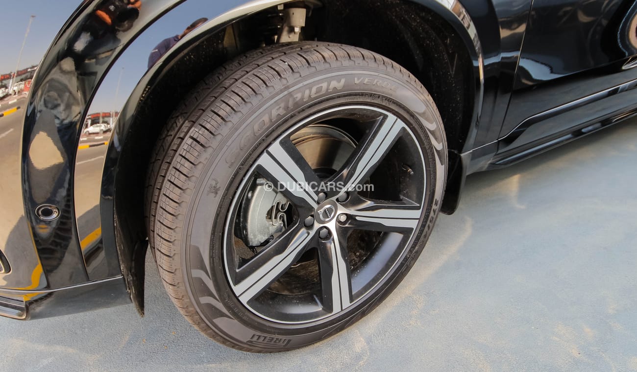 فولفو XC 90 AWD R Design