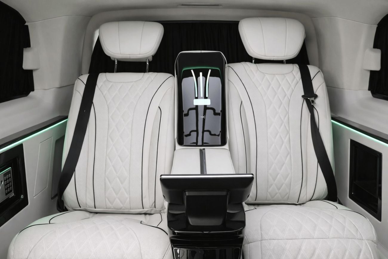 Mercedes Benz Vito 360° Fully Electric VIP Seats | Nappa Leather Interior | Luxury Conversion