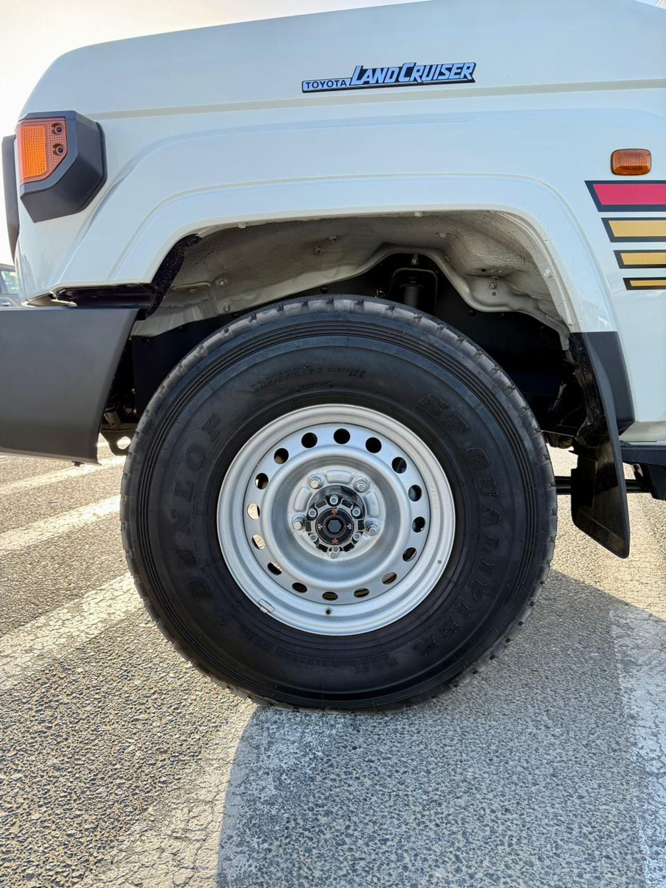 تويوتا لاند كروزر 70 LC79 LX Toyota Land Cruiser (70 Series) (GRJ79) 4.0L SC MT 2025
