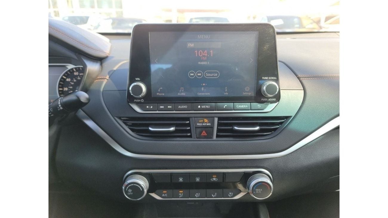 Nissan Altima Sport 2020 Nissan Altima, SR