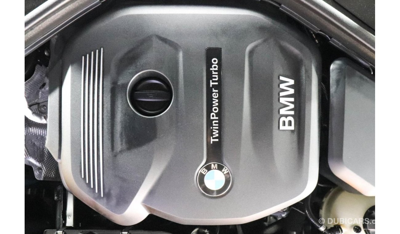 BMW 318 F30