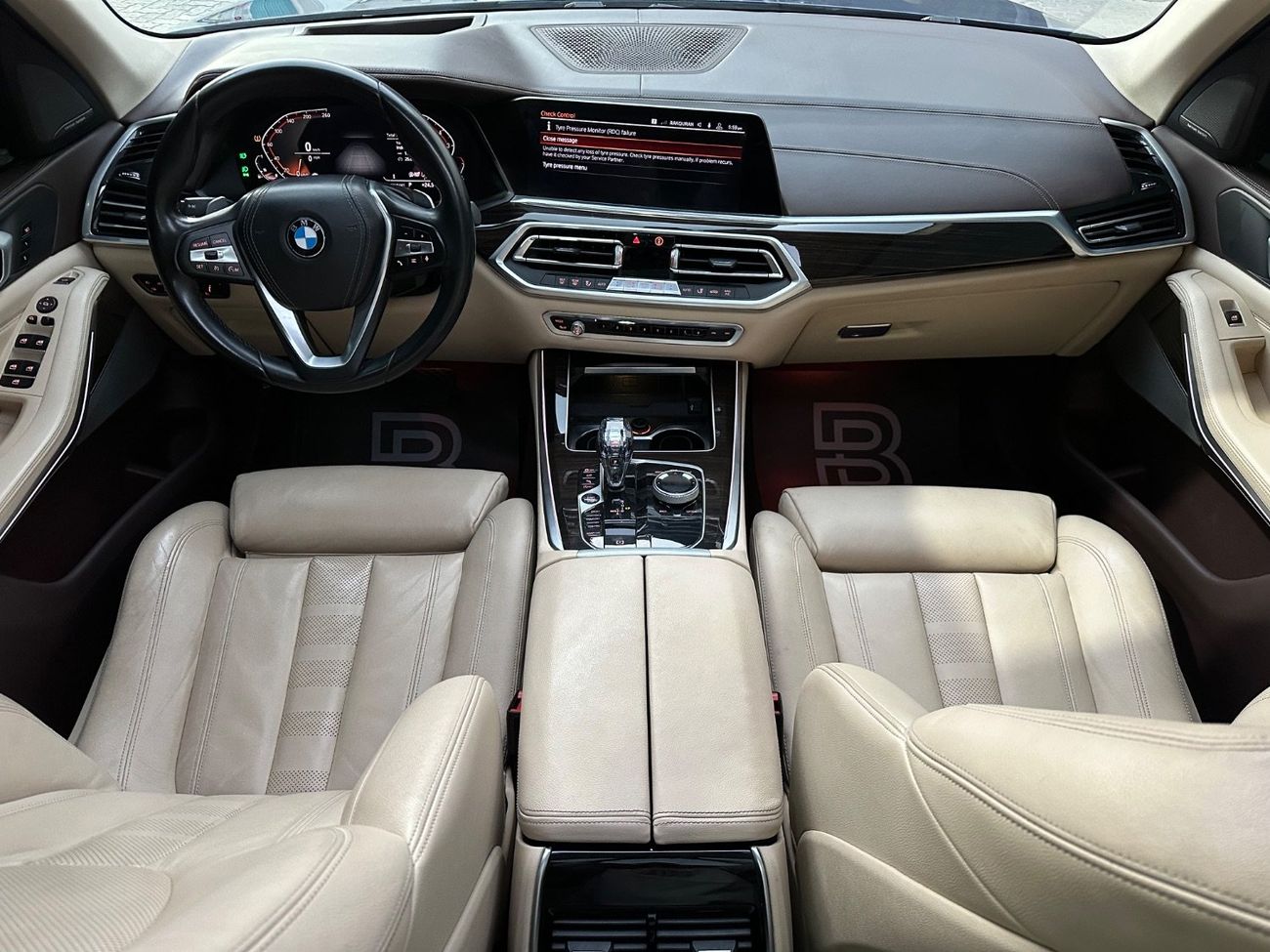 BMW X5 40i xDrive 3.0L BMW X5 40i xDrive | GCC | 2019 | 1 OWNER