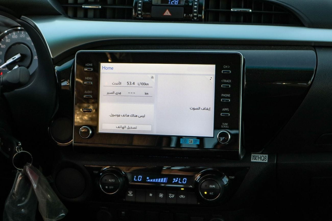 تويوتا هيلوكس GL 2026 Toyota Hilux Double Cab 2.7L Petrol (TGN121) 4x2