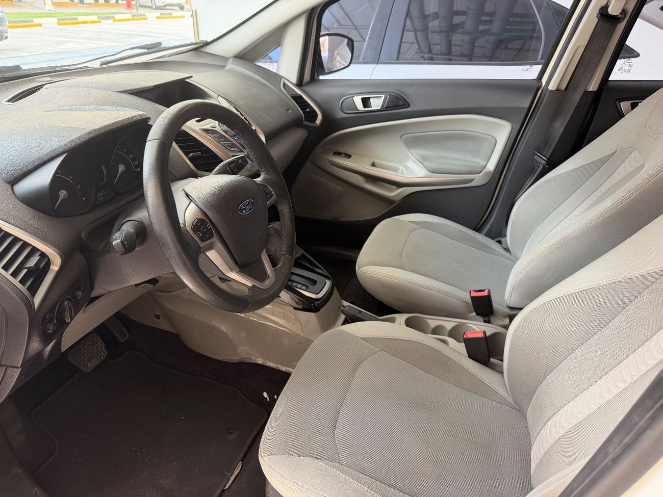 Ford EcoSport Ford Ecosport Trend 2015 - GCC Specs - Well Maintained