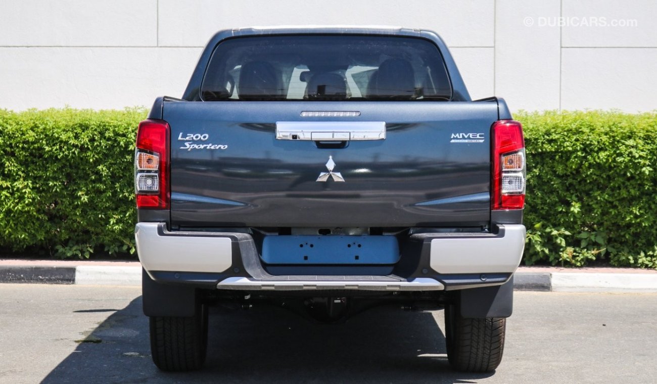 Mitsubishi L200 ميتسوبيشي L200 Double cabin pickup Sportero 2.4L Diesel 4wd Automatic 2022