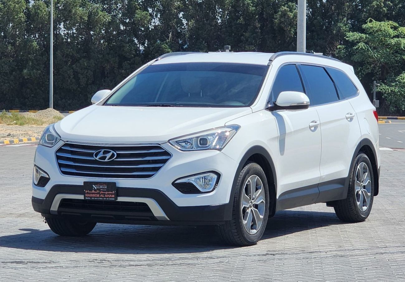 هيونداي سانتا في V6 GCC