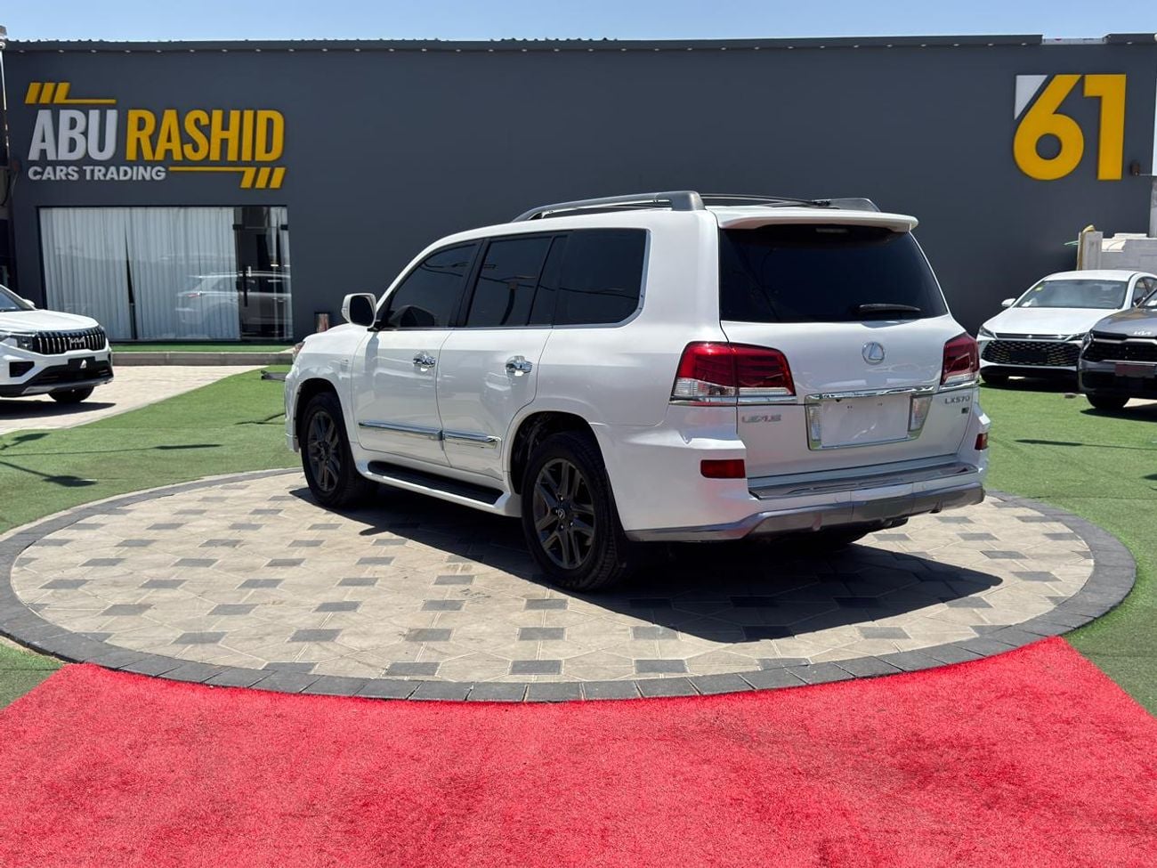 Lexus LX570