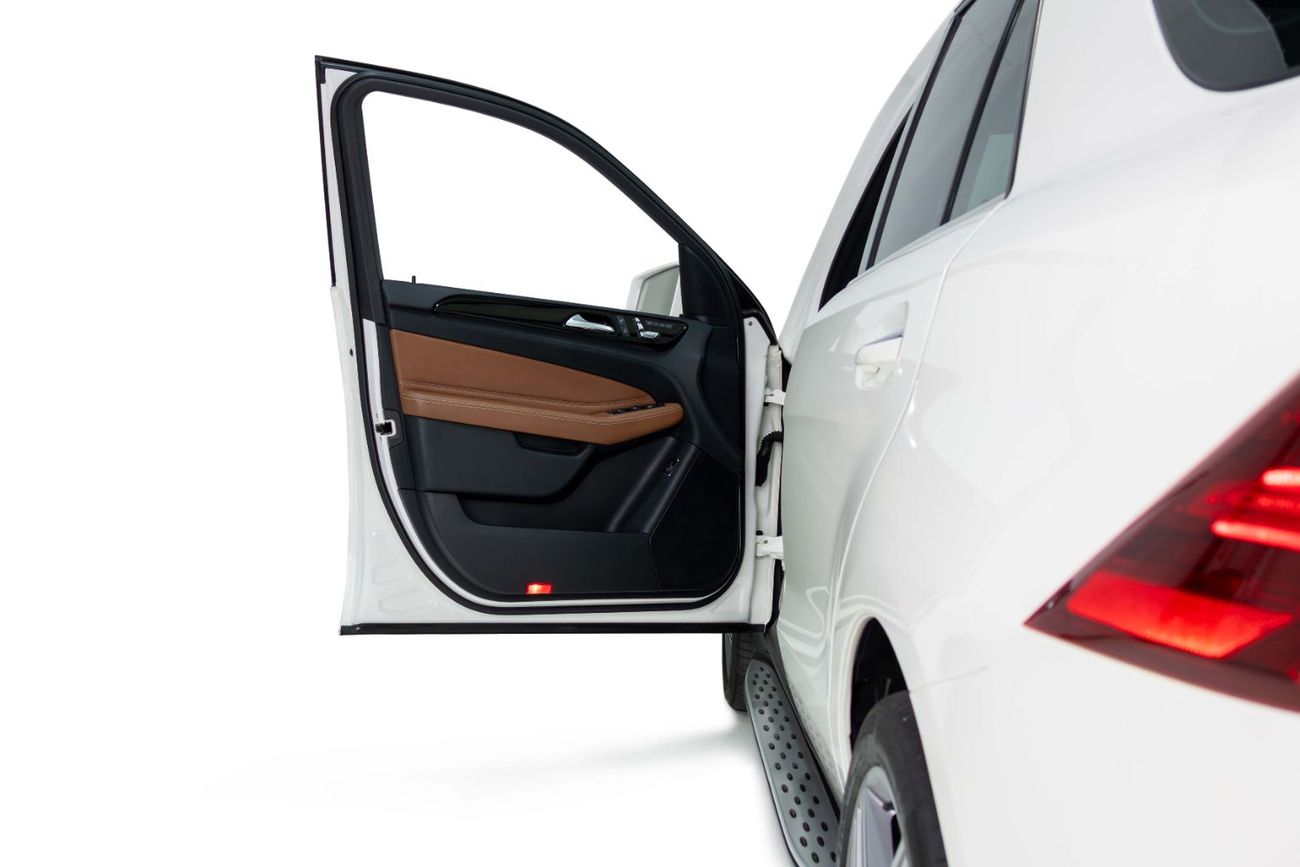 Mercedes-Benz GLE 400 AMG GCC-AMG Body Styling-LOW Mileage-Very Well Maintained-High Specifications