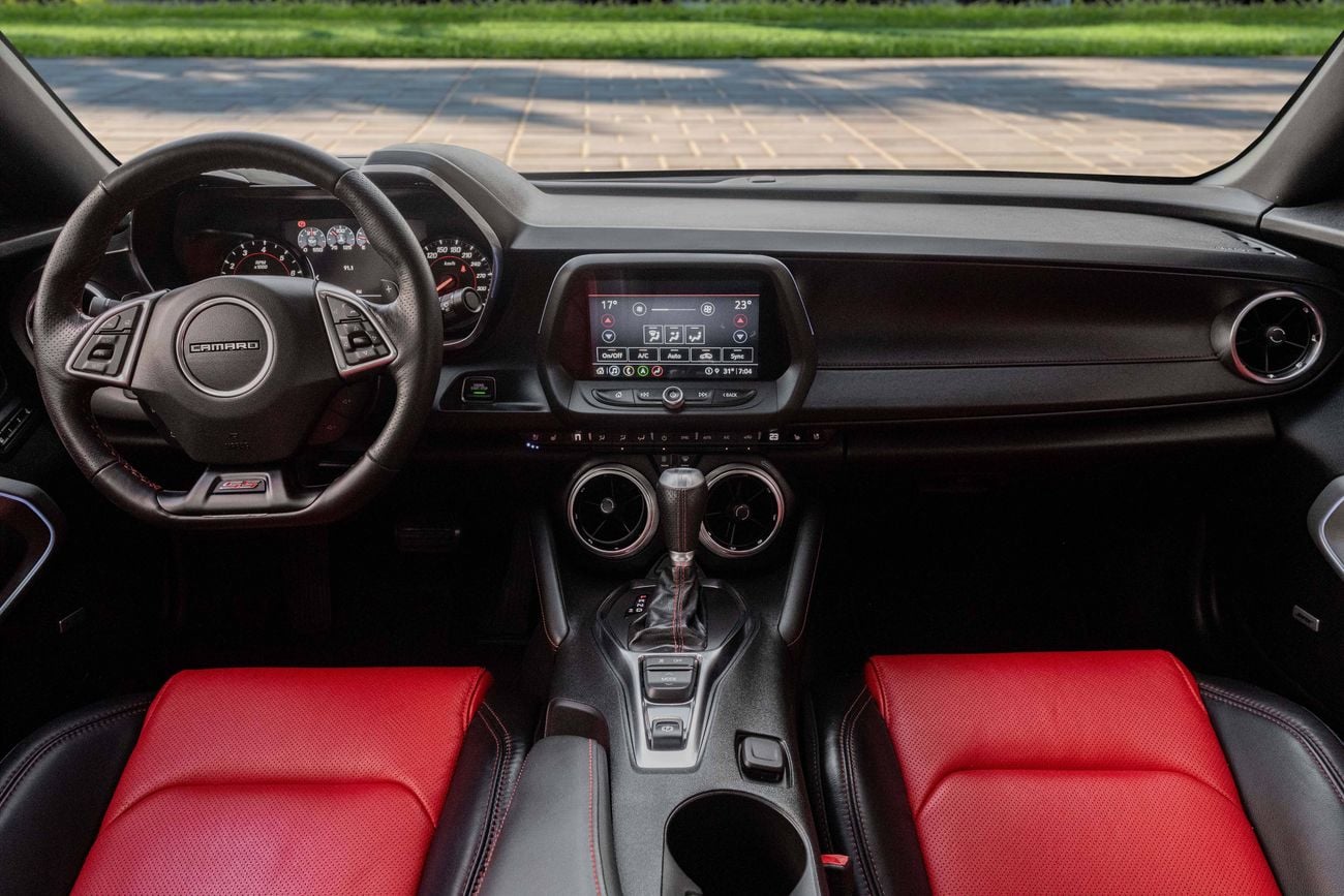 Chevrolet Camaro 2SS Camaro 2SS V8 | 3,525 P.M | 0% Downpayment | Under  Warranty!