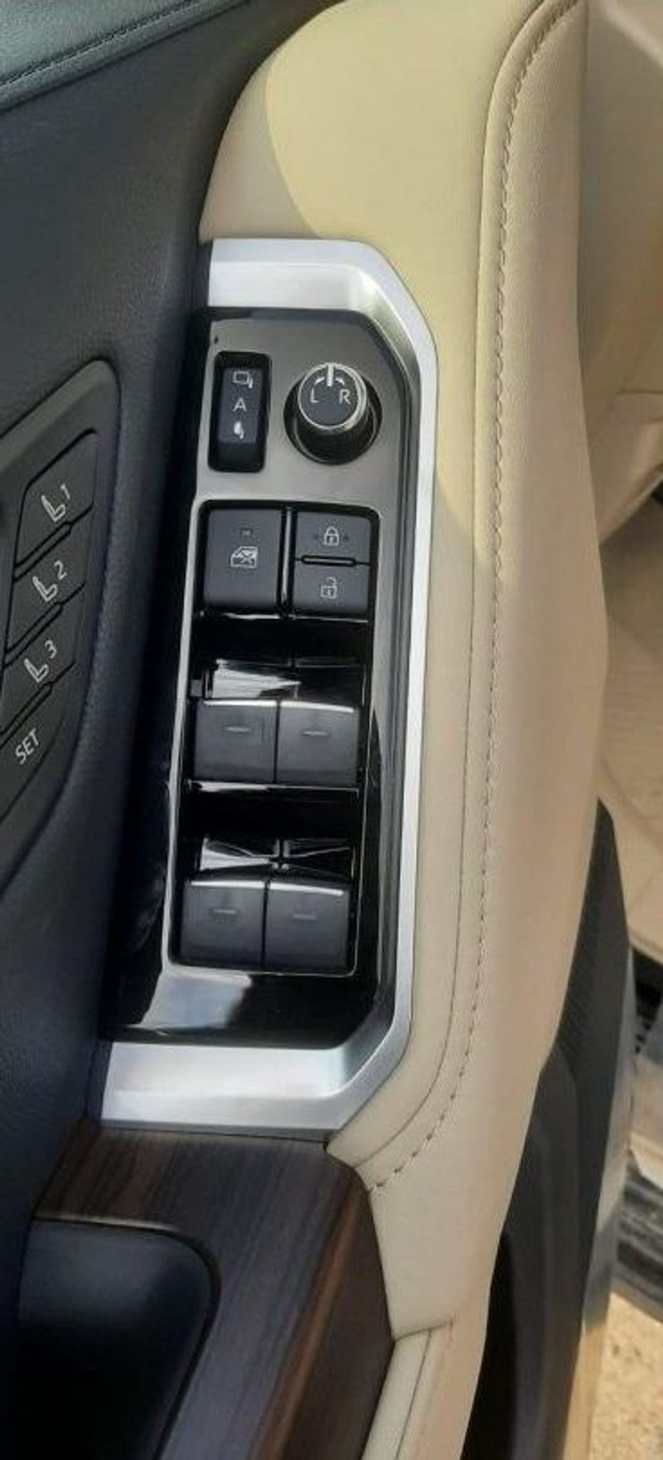 Toyota Land Cruiser VX 3.3L DSL A/T // 2024 // FULL OPTION WITH 360 CAMERA , SUNROOF // SPECIAL OFFER // BY FORMULA AUTO