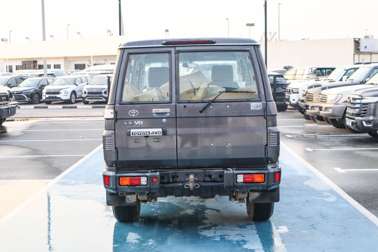 Toyota Land Cruiser 70 Std 4.5L AWD Toyota Land Cruiser 70 Series (VDJ76) Hardtop – 2024 Model –