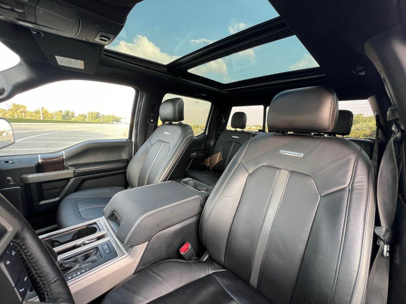 Ford F 150 FORD F-150 PLATINUM 2015 V6 PERFECT CONDITION