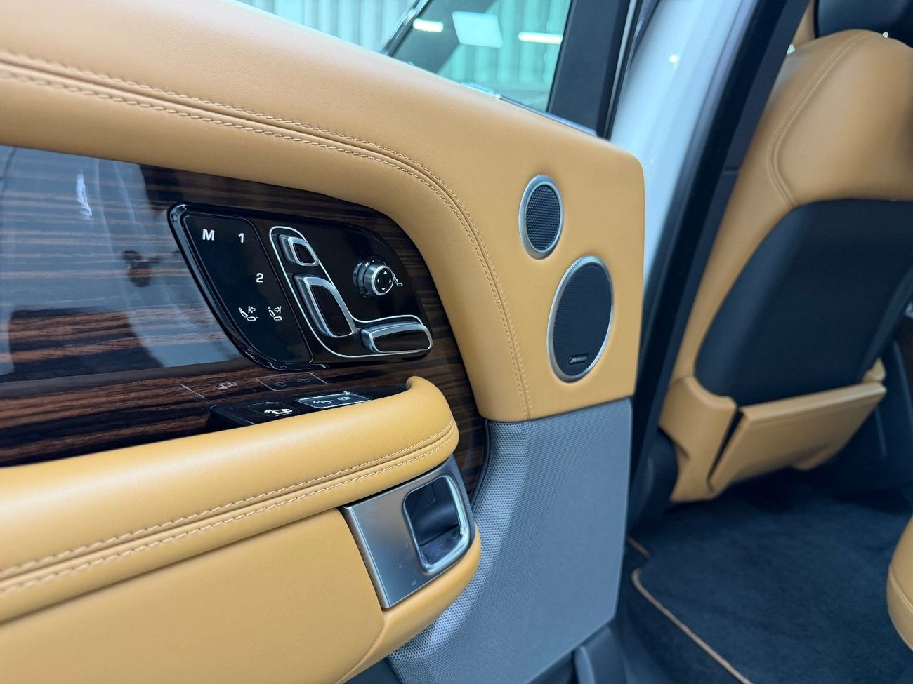 Land Rover Range Rover Autobiography 5.0L (510 HP)