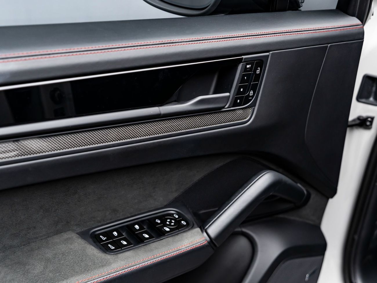 Porsche Cayenne 2025 Porsche Cayenne GTS Coupe, 2026 Porsche Warranty, GTS Interior, Low KMs, GCC