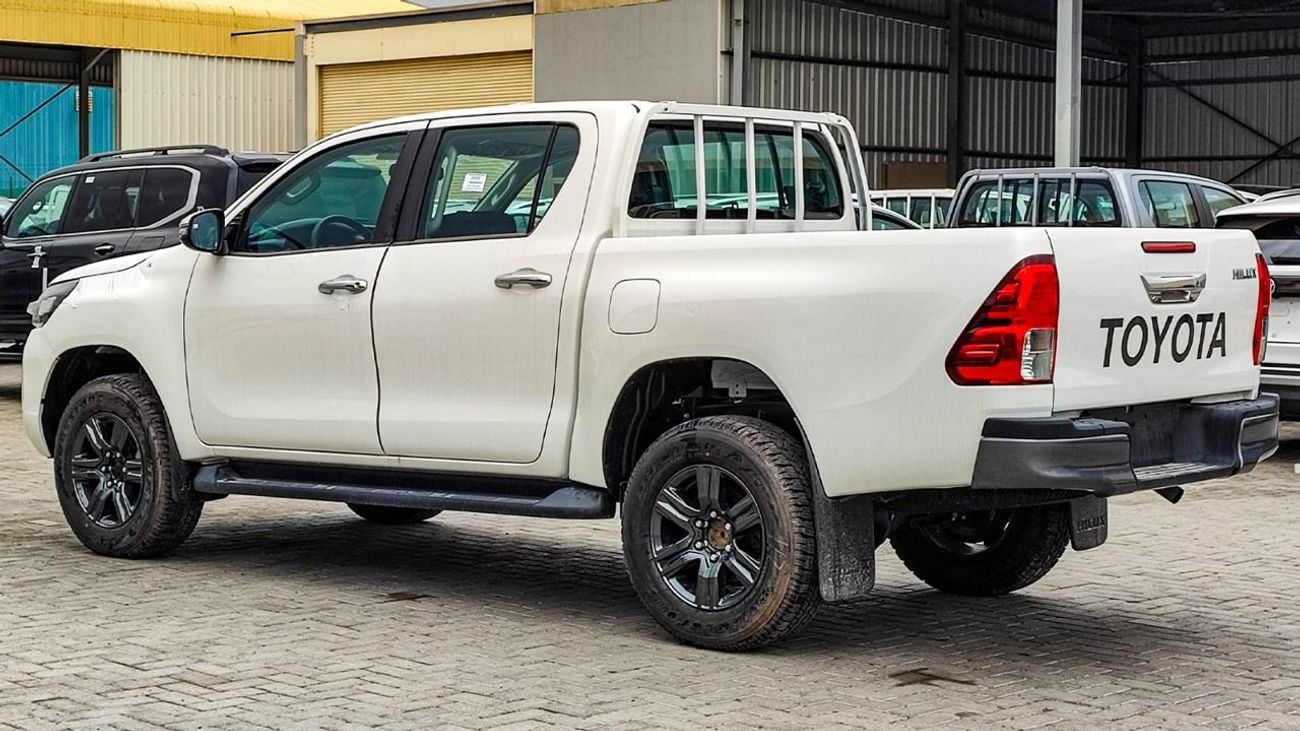 Toyota Hilux TOYOTA HILUX WIDE BODY || 2.4L DIESEL M/T / WHITE 2026 | EXPORT AFRICA