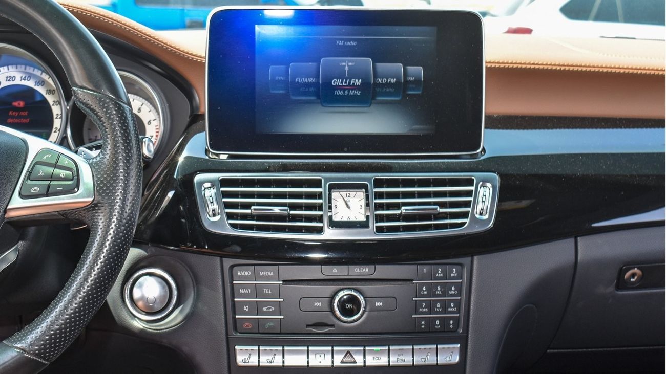 مرسيدس بنز CLS 500