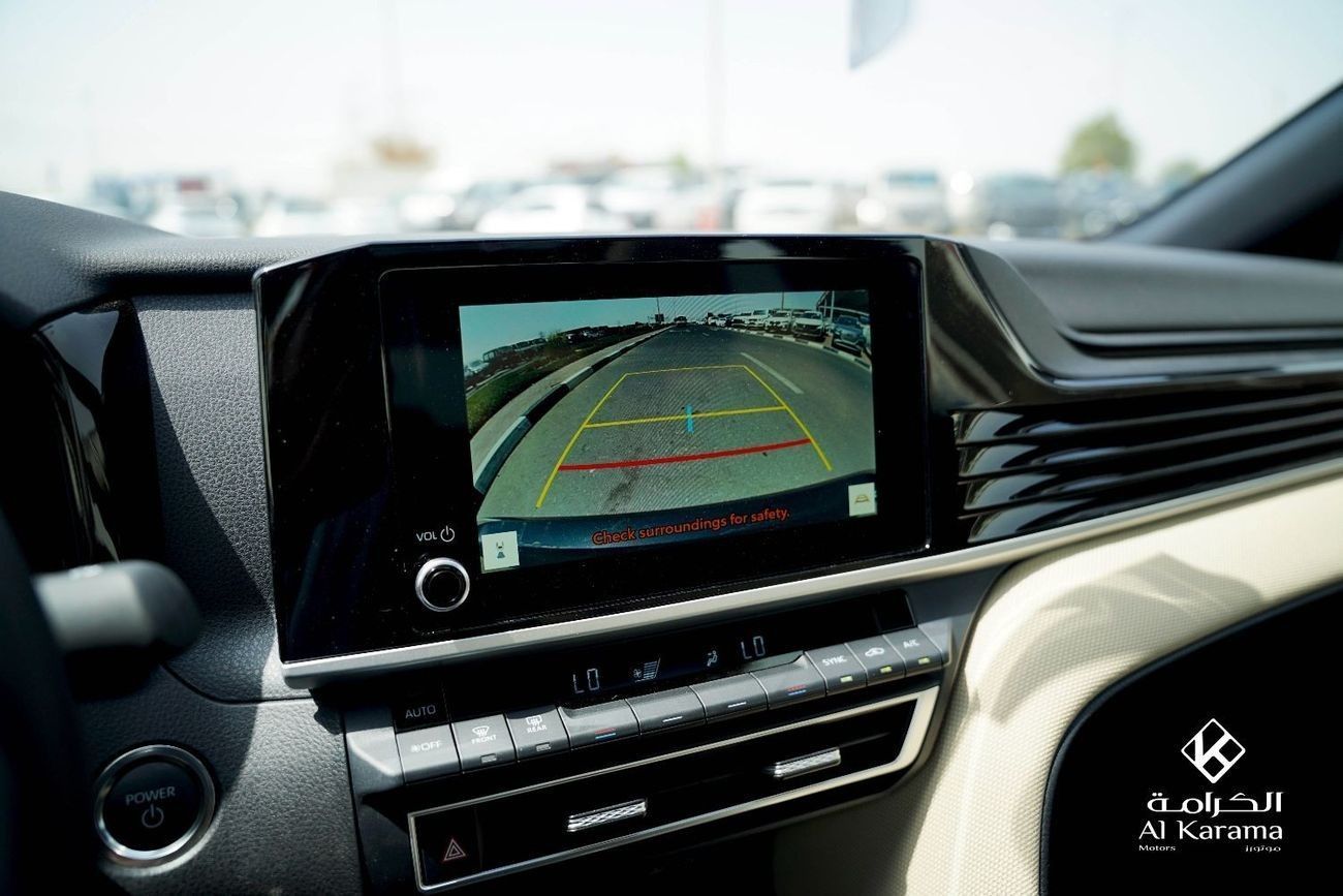 Toyota Camry Toyota Camry LE | 2.5L Hybrid | Panoramic Roof | Power Seat | Rear Camera