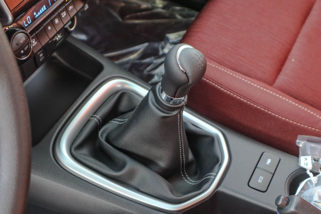 Toyota Hilux GL Toyota Hilux (TGN121) 2.7L pick up 2026 RWD manual push start
