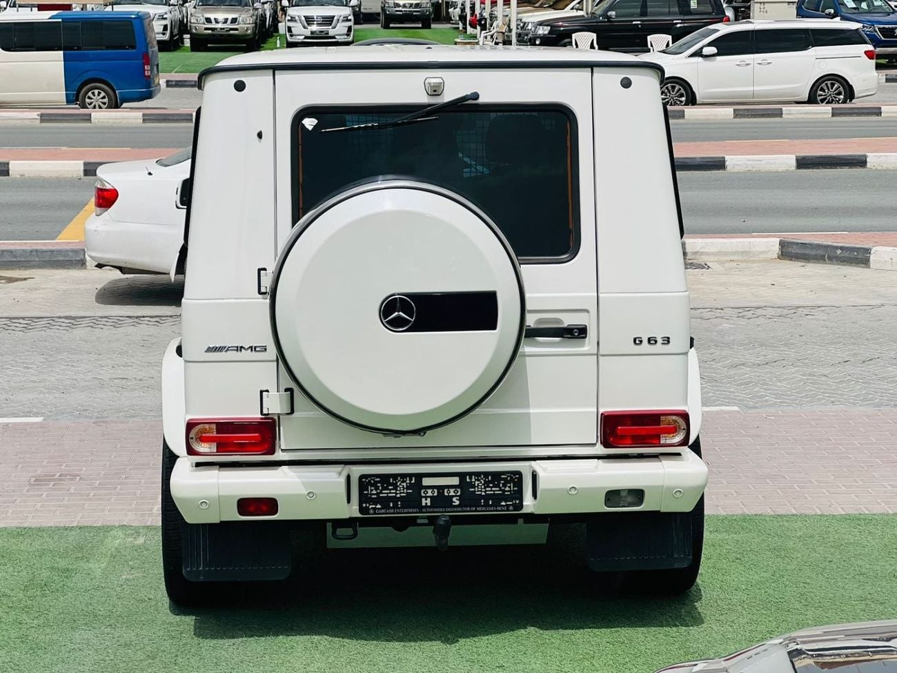 Mercedes Benz G63 AMG MERCEDES-BENZ G 63 AMG 2016 Std 5.5L/V8