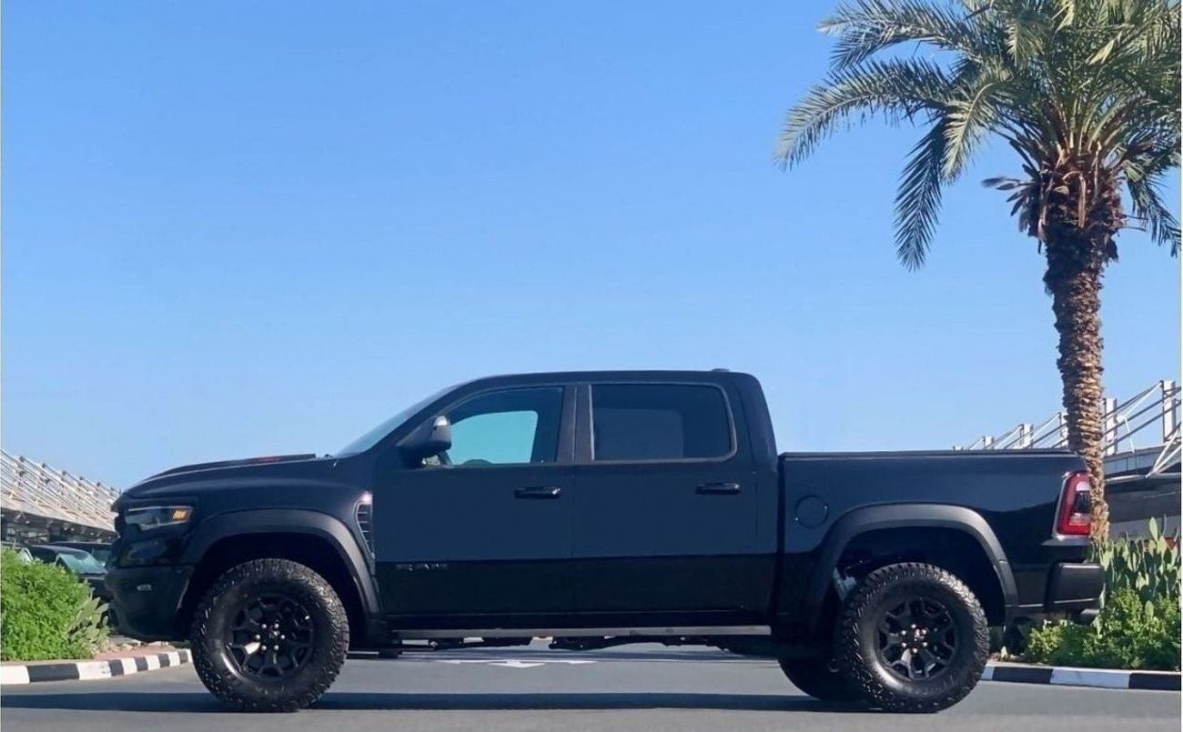 RAM 1500 TRX 4X4 6.2L-8CYL - EXCELLENT CONDITION