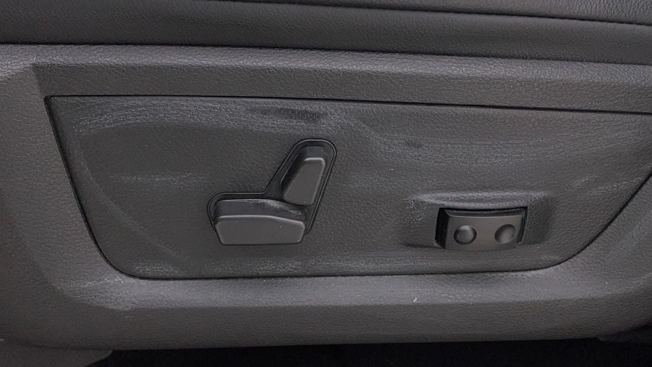 رام 1500 CLASSIC WARLOCK 5.7 | بدون دفعة مقدمة | اختبار القيادة في المنزل