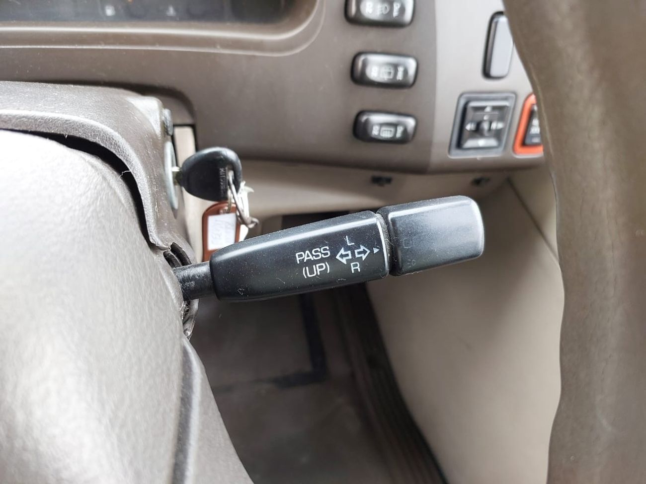 ميتسوبيشي روزا MITSUBISHI ROSA BUS RHD 1999 MODEL 4.9 L DIESEL AUTOMATIC(PM00088)