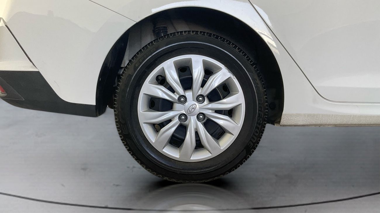 هيونداي أكسنت 1.6 AUTO GL AUTO SMART PLUS | شامل الضمان | 0 ﺪﻔﻋﺓ ﺃﻮﻟﻯ
