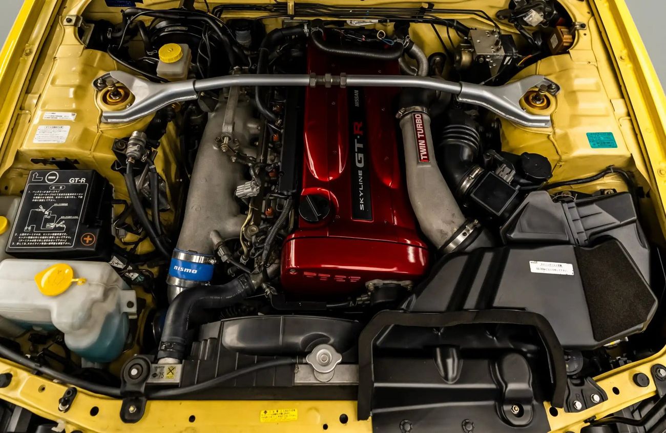 نيسان جي تي ار 2.6L I-6 Turbocharged Engine