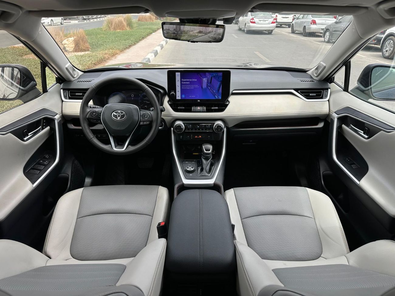 تويوتا راف ٤ Limited Hybrid 2.5 L | Panoramic | 360 Camera | full option 2024