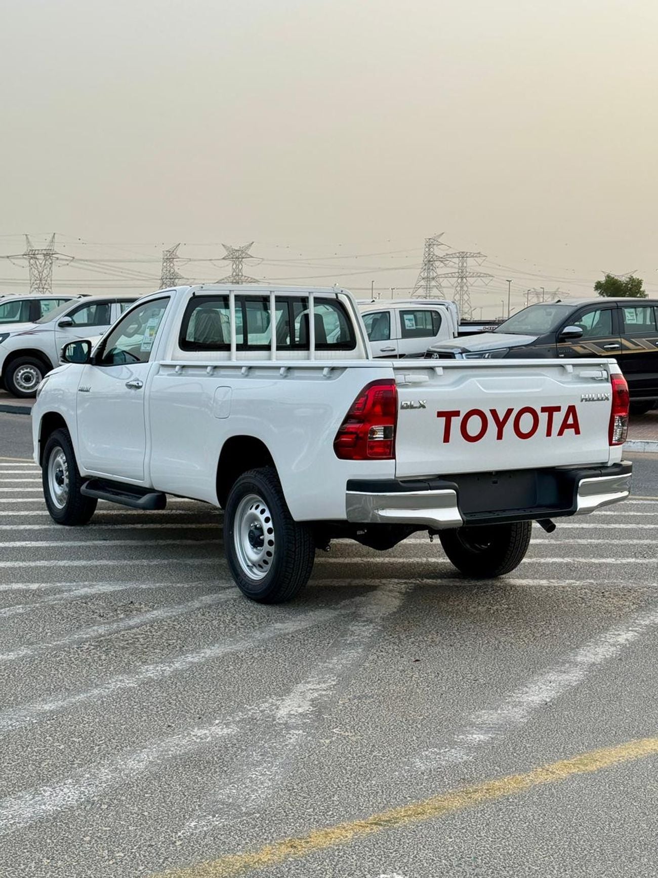 تويوتا هيلوكس DLX Toyota Hilux 2.4L 2026 MT